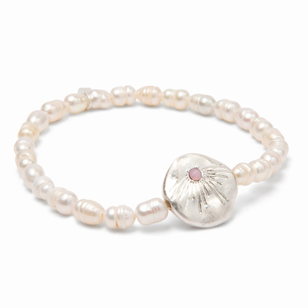 Pearl Affirmation Bracelet-Love