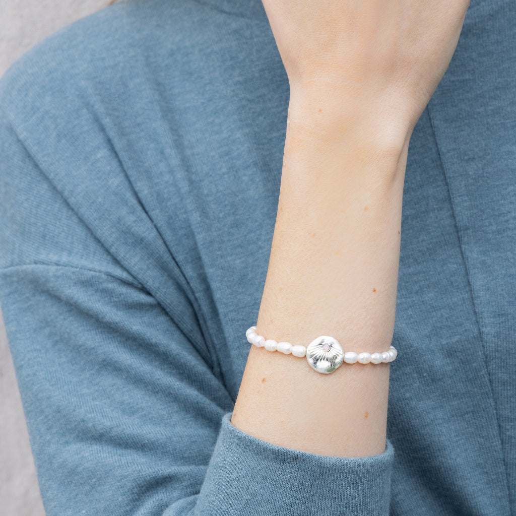 Pearl Affirmation Bracelet-Love