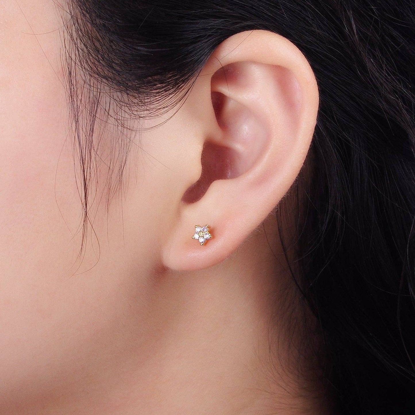 Bloom Studs