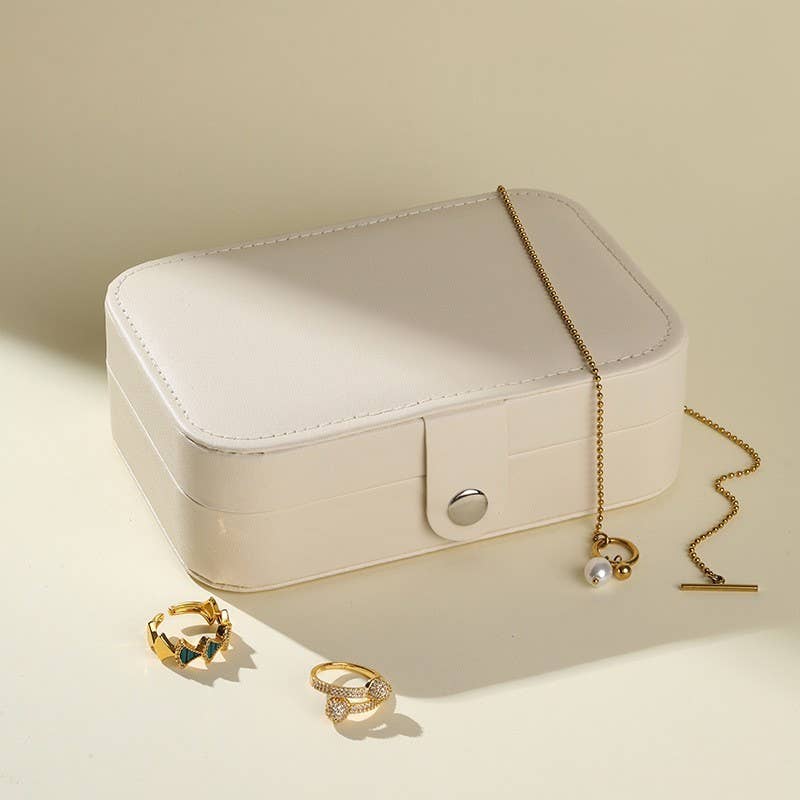 The Little Lux Jewelry Case