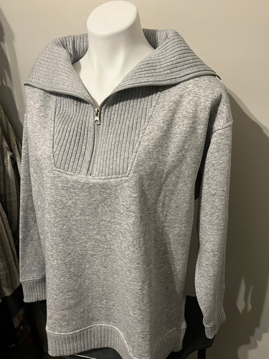 Mock Neck Quarter Zip Sweatshirt-Heather Grey