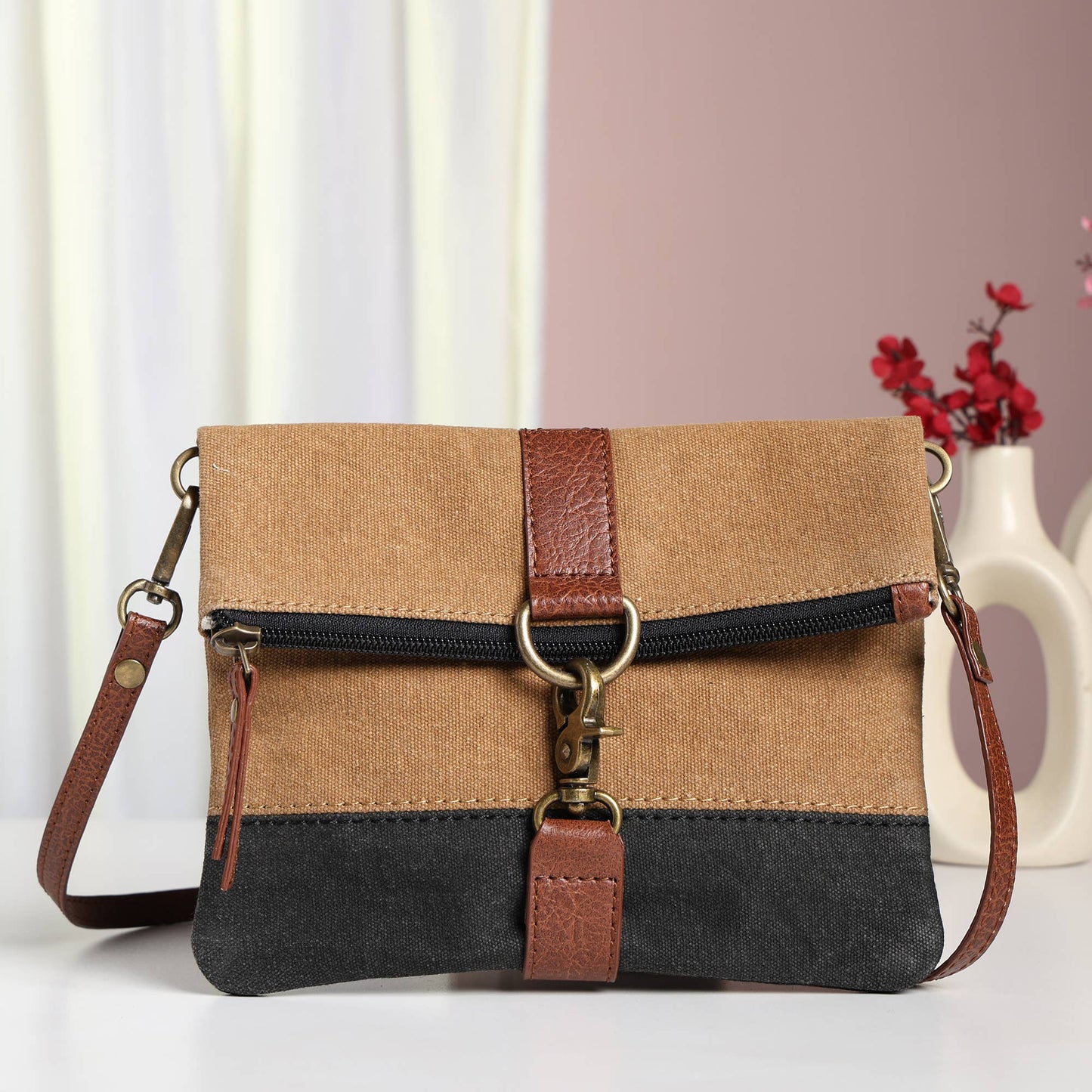 Finley Brown Sugar Women's Crossbody Bag