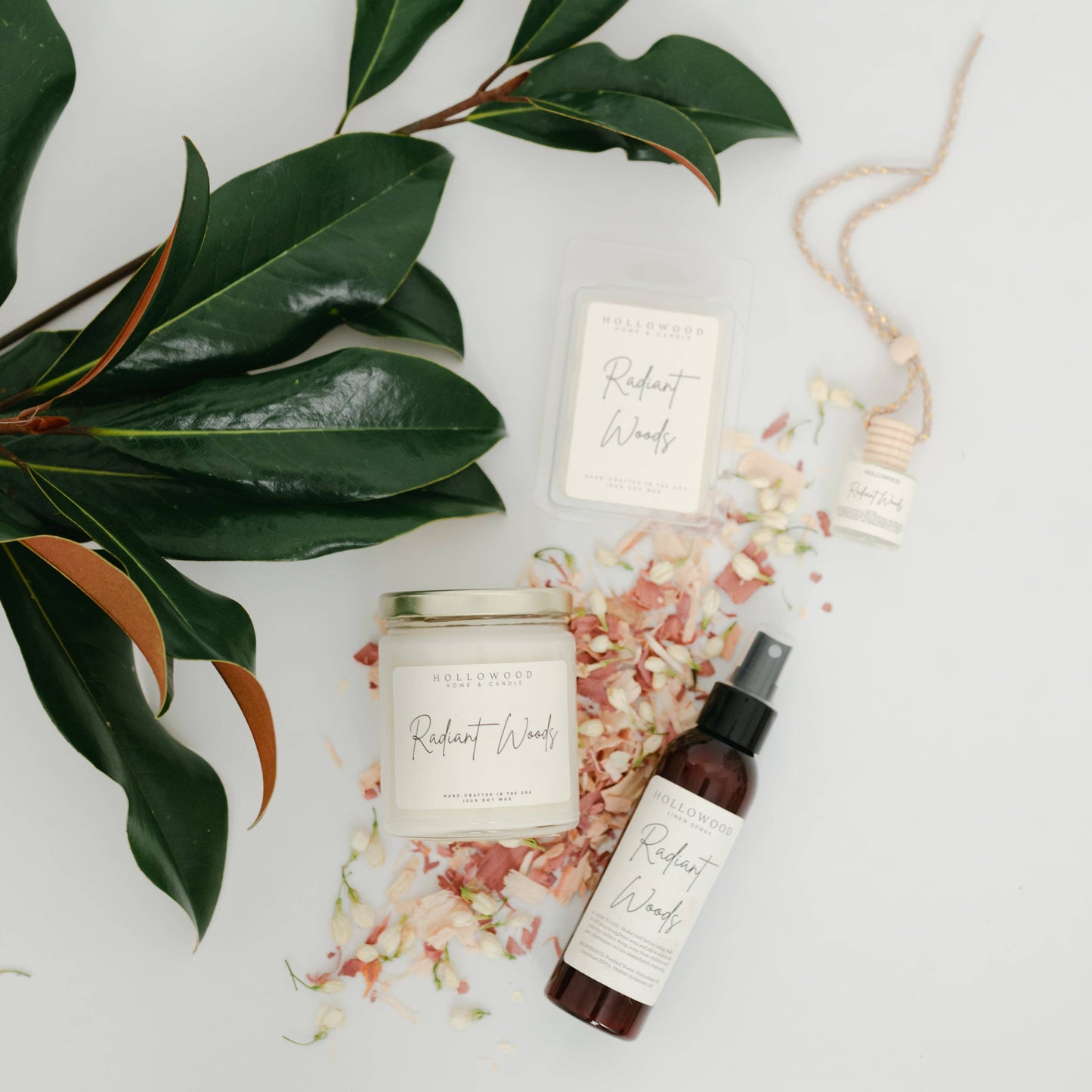 RADIANT WOODS |8 OZ CANDLE